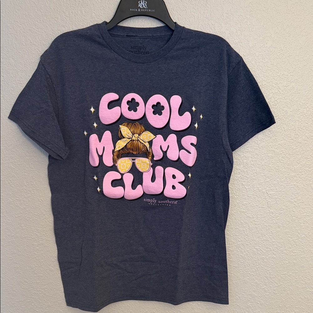 Simply Southern Women’s Cool Moms Club Navy T-Shirt